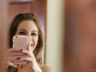 Adam Ağrısız Büyük Sik Sokuyor masaj porno gizli